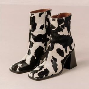 COPY - Alohas South Leather Ankle Boot Size 5 Cow Print Black and White